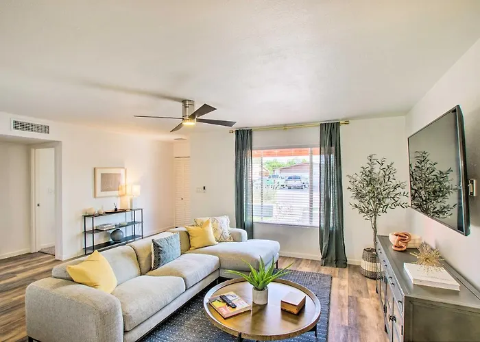 Holiday home Fire Pit, Heated Pool: Escape! Tempe
